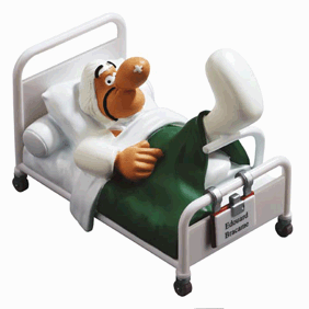 Ue figurine sur un brancard d'hôpital